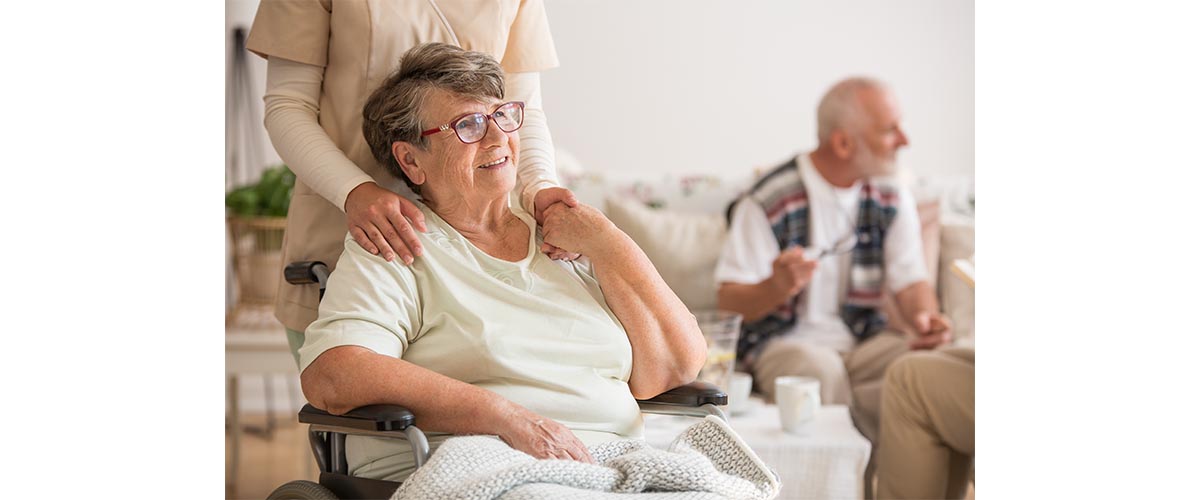 Dressing Seniors with Arthritis: Tips For Caregivers