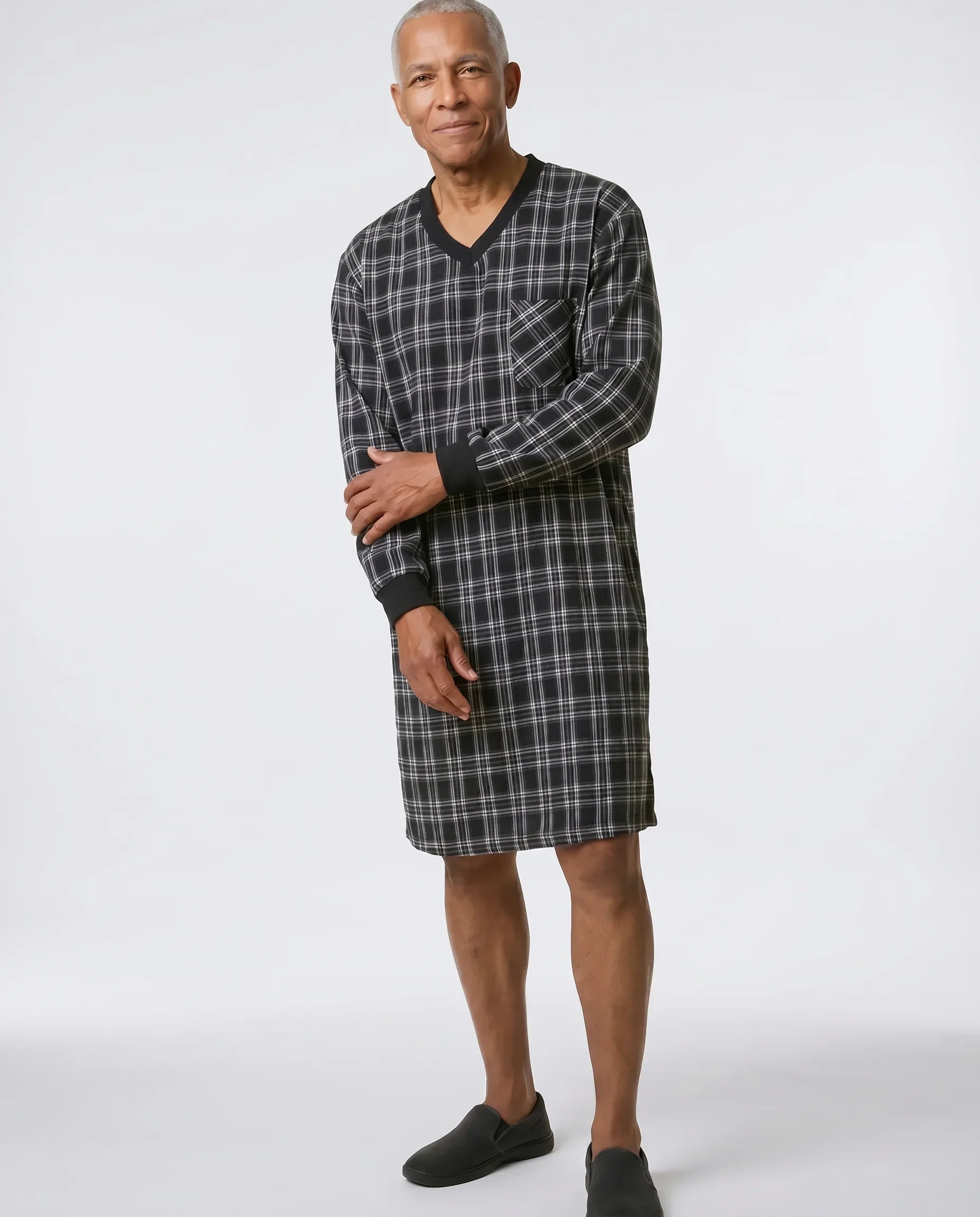 Senior man wearing Stewart Nightshirt in Black plaid, front view